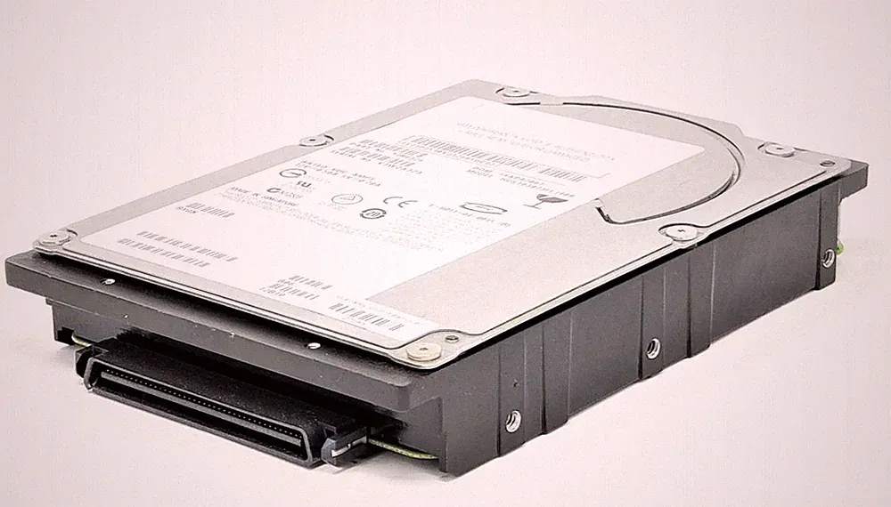 IBM 17R6169 73GB 10K 3.5" SCSI HDD – Enterprise Server Hard Drive Ultra320