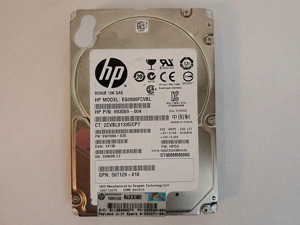 Lot of 2 Seagate HP ST900MM0006 900 GB SAS 2 2.5 in Enterprise Hard Drive